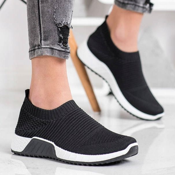 Goodin Sportiga svarta slipons 1