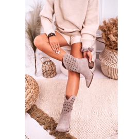 Nicole Kvinnors cowboystövlar på en hälmocka Cappuccino Emily beige 2