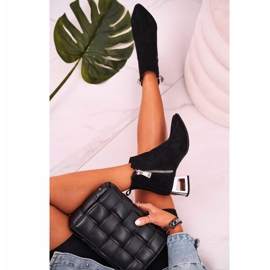 Nicole Dam stövlar på en silverklack i mocka svart Norah 2