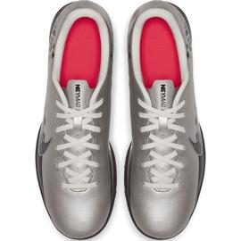 Nike Mercurial Vapor 13 Club Neymar Tf AT8000 006 fotbollssko 1