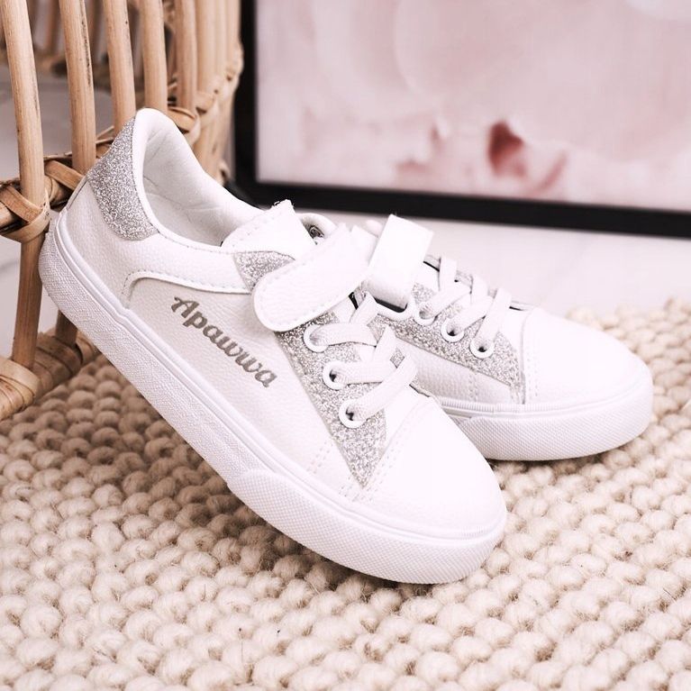 Apawwa Barnskor med Brocade Vit och Silver Camila 2