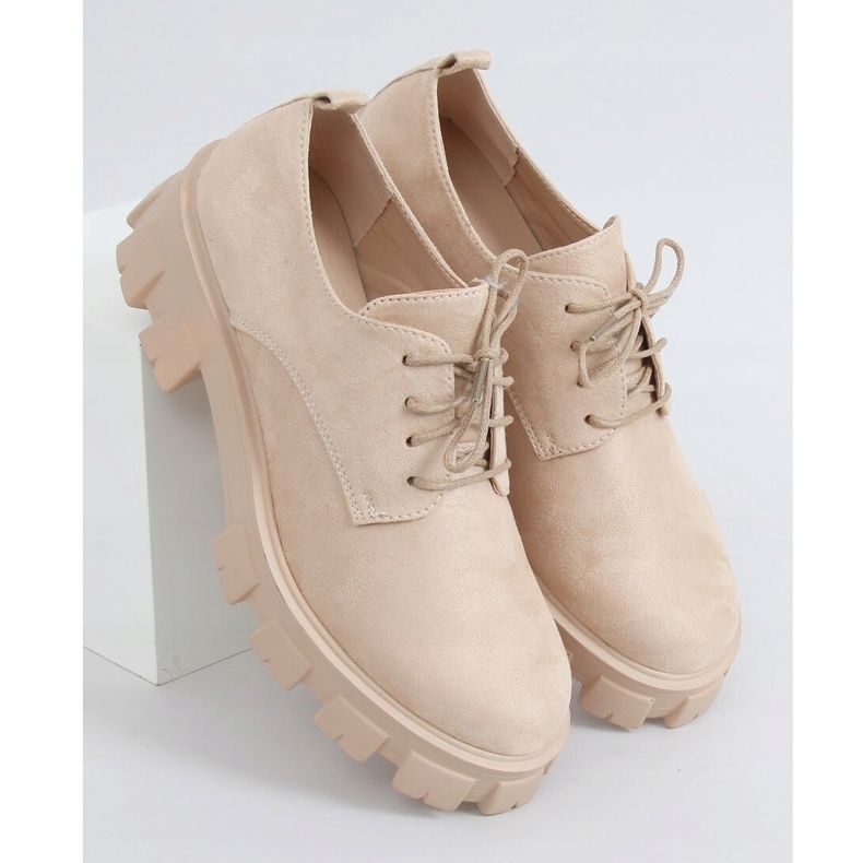 Loafers med hög sula NC1120 Beige 1