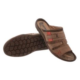 324 bruna herr tofflor 2