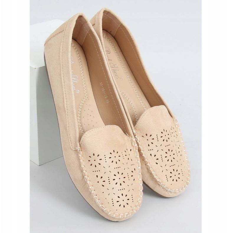 Beige openwork loafers XR-1R6 Beige 1