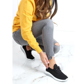 Svarta 2019-3 Svarta sportskor 2