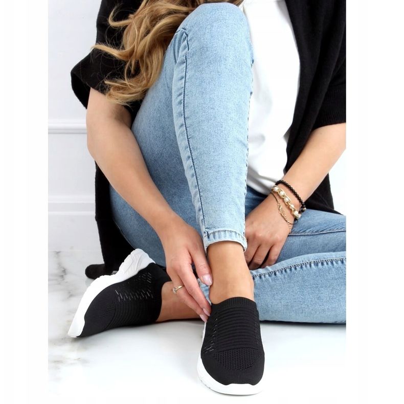 Svarta sportskor med strumpor 9862 Svart 1