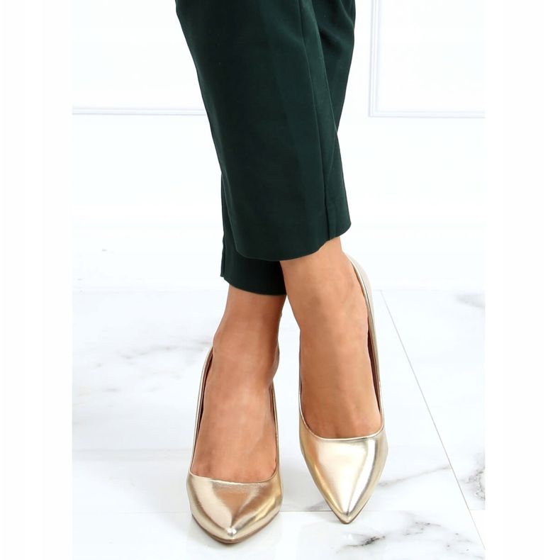 Pumpar på guldstolpen NF-65P Gold gyllene 2