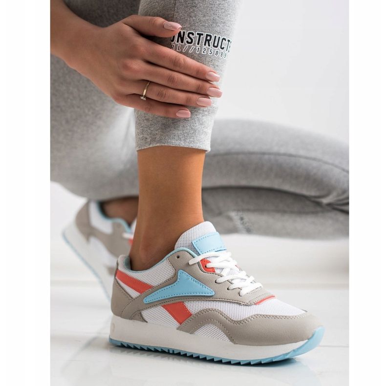 SHELOVET Sportskor med mesh vit blå orange grå 1