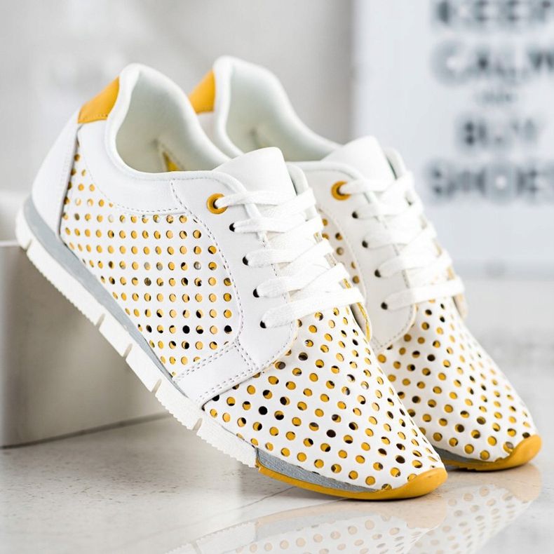 Kylie Vita och gula Openwork -sneakers 1