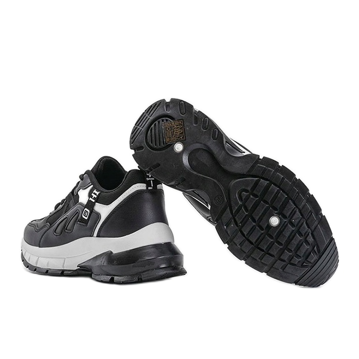 Svarta Claire sneakers 1