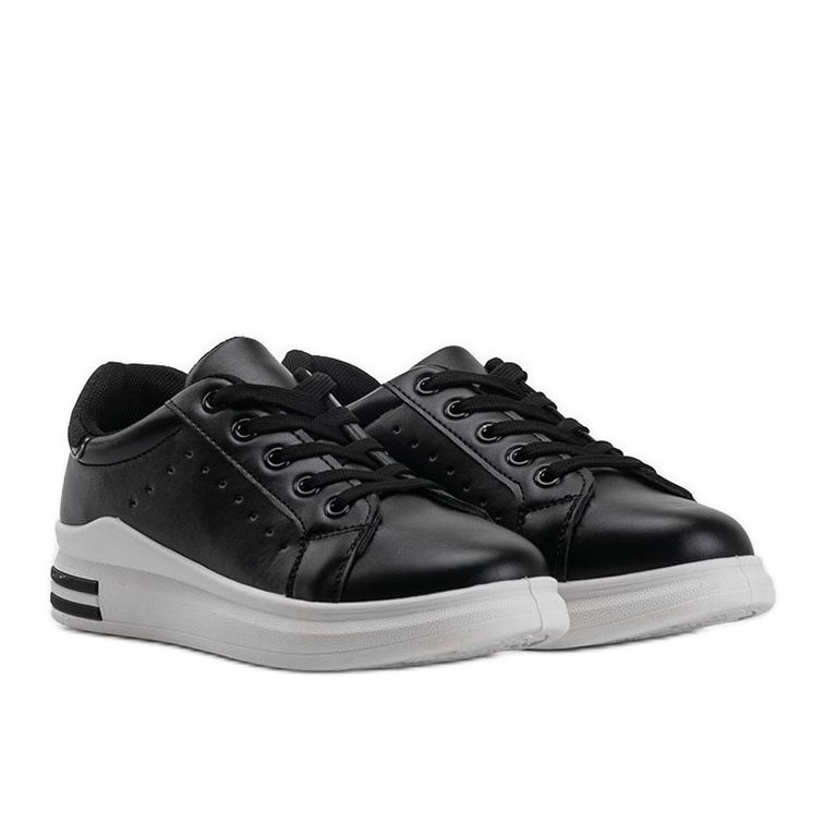 Svarta sneakers Adeline sneakers 1