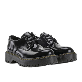 Svarta patenterade stövlar, Marilyn stövlar 1