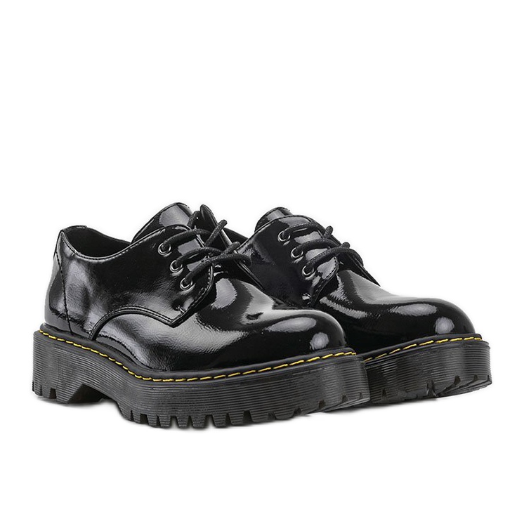 Svarta patenterade stövlar, Marilyn stövlar 1