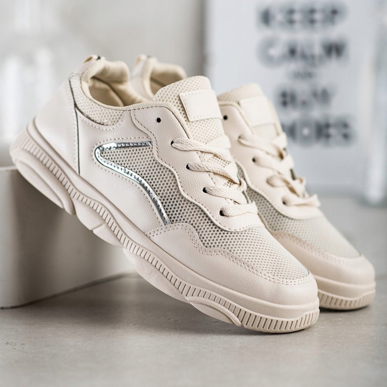 Ideal Shoes Casual Beige Sneakers 1