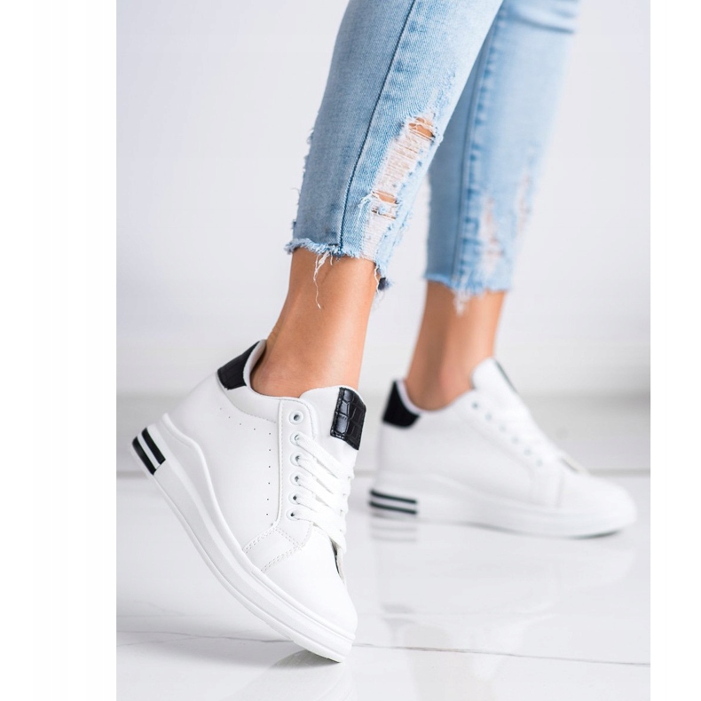 Ideal Shoes Spring Wedge Sneakers vit svart 1