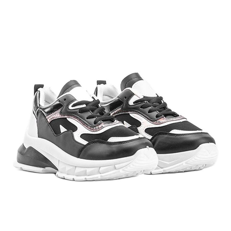 Svarta sneakers med tjock Kristen -sula 1