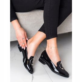 Svarta mockasiner med VINCEZA -dekoration 1