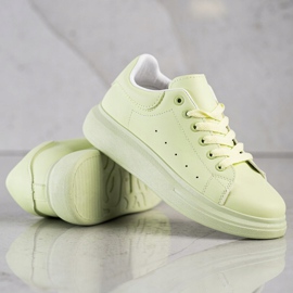 SHELOVET Gröna sneakers på plattformen 2