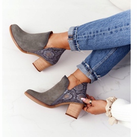 Kvinnors läderskor på hälen Maciejka grå 04492 beige 2