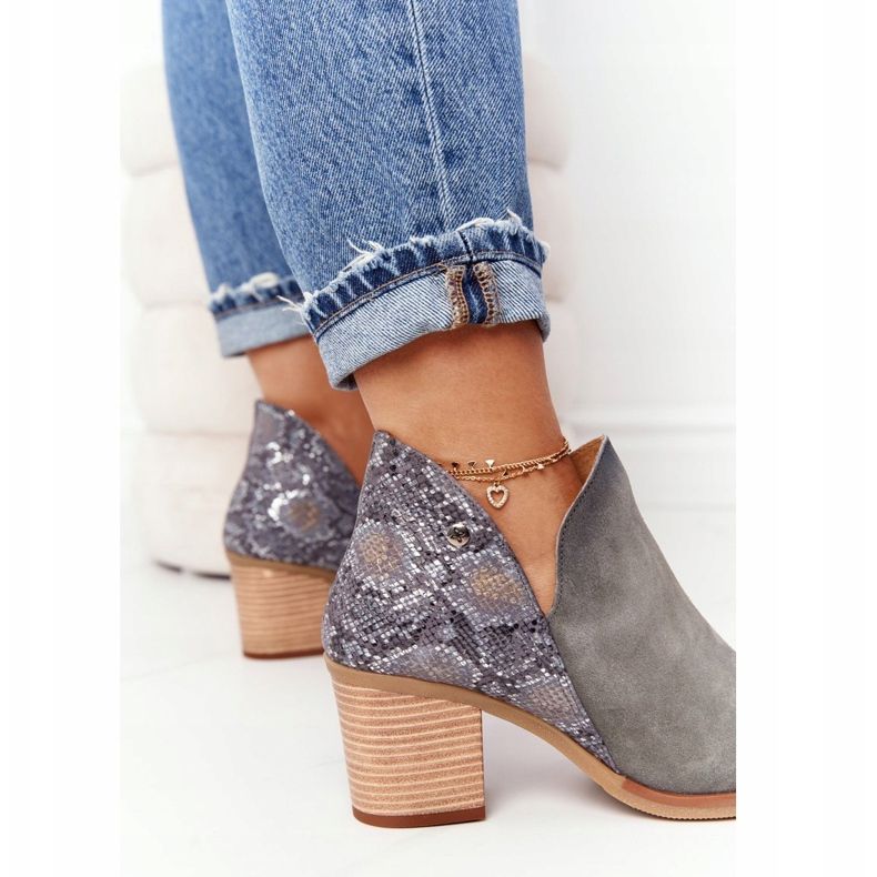 Kvinnors läderskor på hälen Maciejka grå 04492 beige 1