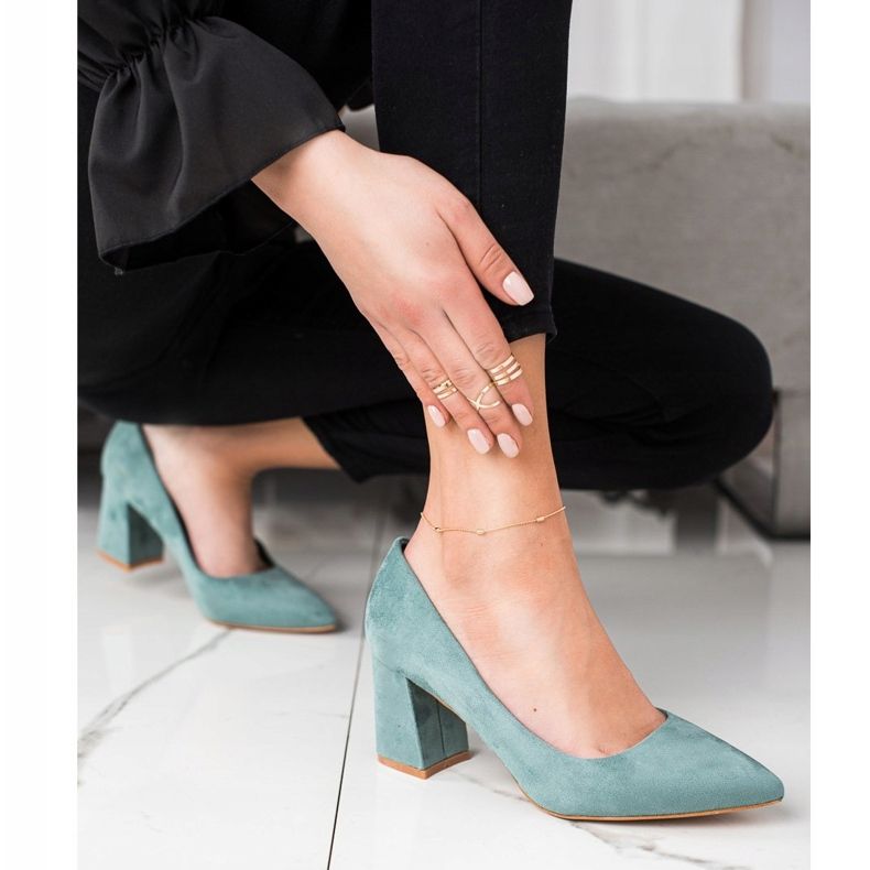 Klassiska VINCEZA -pumpor i mocka grön 2