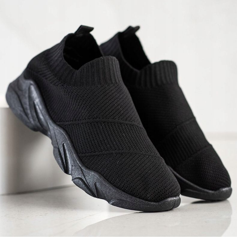 SHELOVET Bekväma slip-on skor svart 1