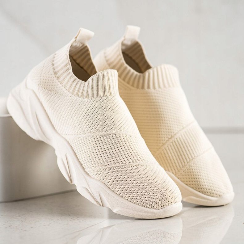 SHELOVET Bekväma slip-on skor beige 1