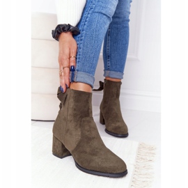 PJ1 Kvinnors gröna varma stövlar på en häl Kayla 1