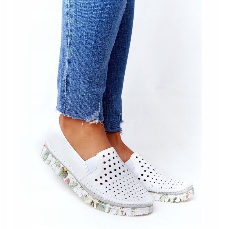 Openwork läderskor Maciejka vit 03512B-11 mångfärgad 2