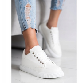 SHELOVET Snygga vita sneakers 1