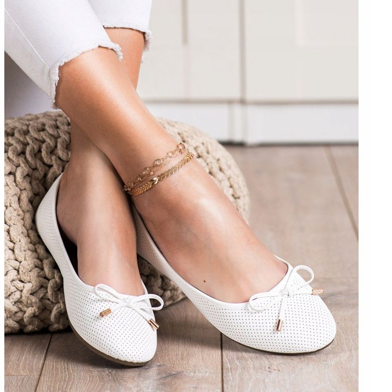 Clowse Vita ballerinor 1