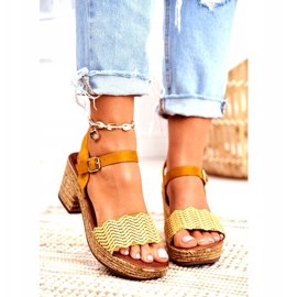 EVE Gula Fobi damsandaler på hög klack beige 3