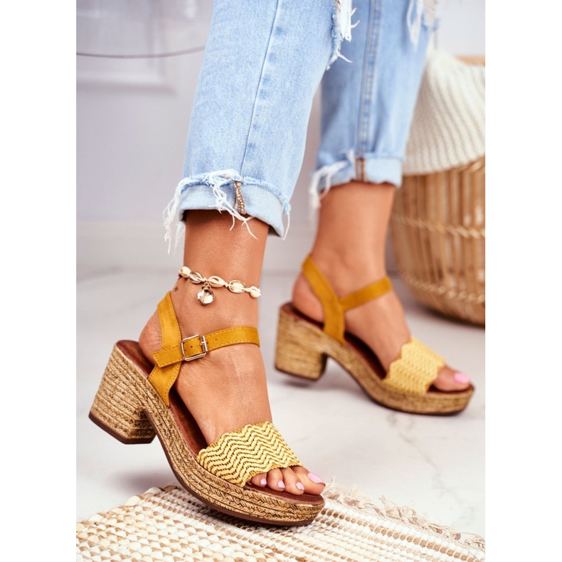 EVE Gula Fobi damsandaler på hög klack beige 1