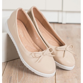 Diamantique Moderiktiga ballerinor med ekoläder beige 1