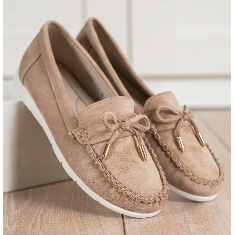 Renda Beige loafers 1
