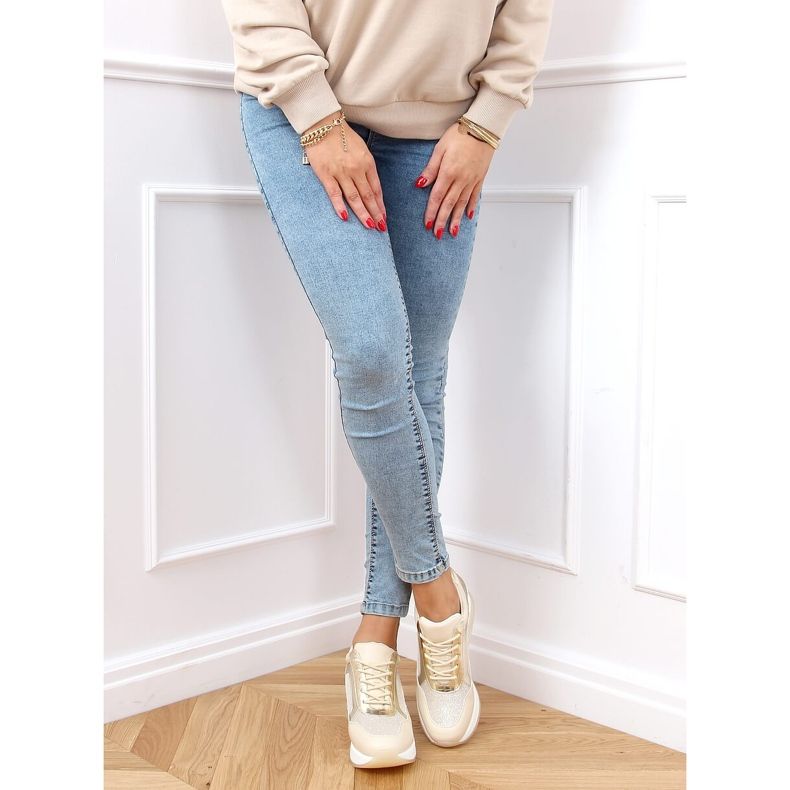 Sportskor på en dold kil beige och guld RQ288 Beige gyllene 2