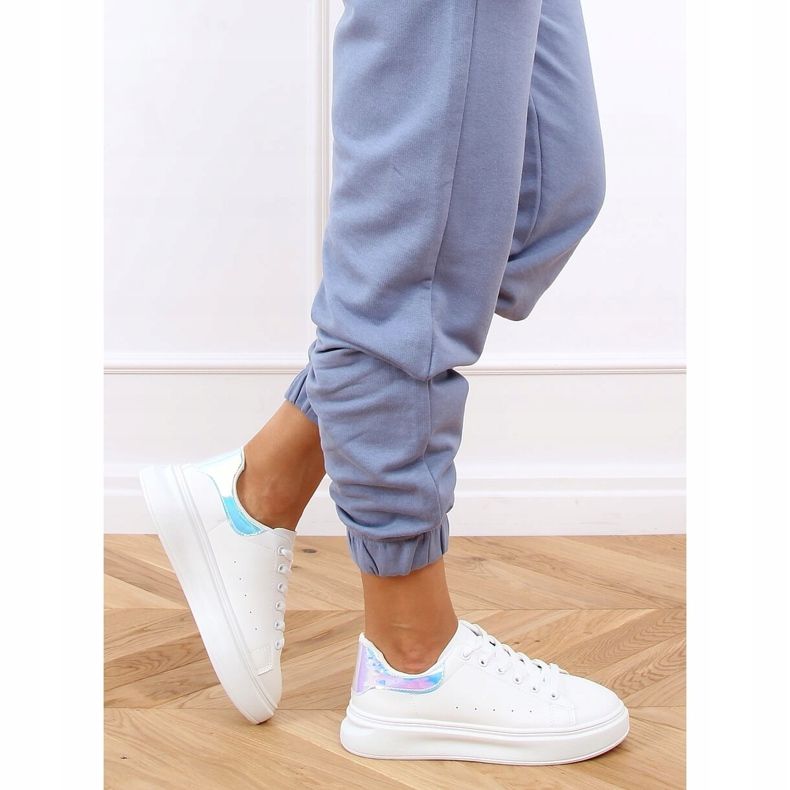 Vita damskor A88-63 Silver 1