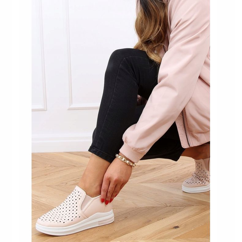 Rosa sneakers slip på kilklackar HY-251 Rosa 1