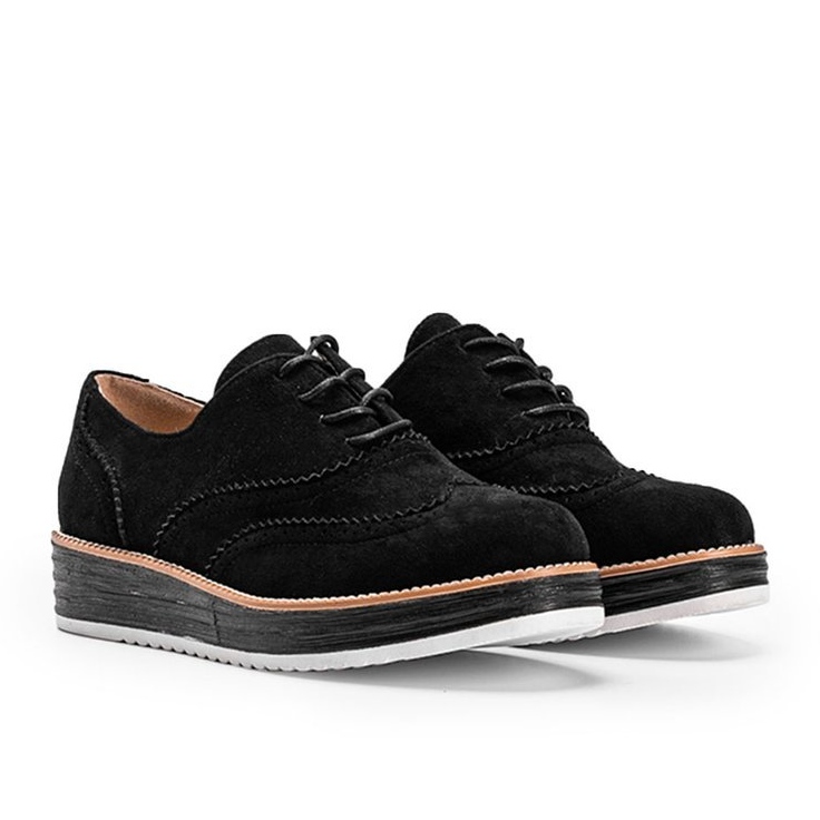 Svarta mockaskor på en hög Kenya -sula 1