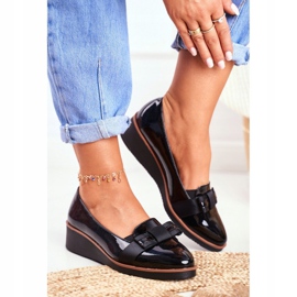 Vinceza Kvinnors Brogues på svartlackerade kilar Milona 1