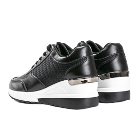 Svarta blanka sneakers på Mara -kilen 1