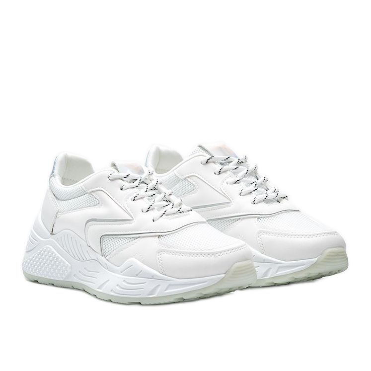 Chunky vita sneakers med metalliska Kenna -detaljer 1