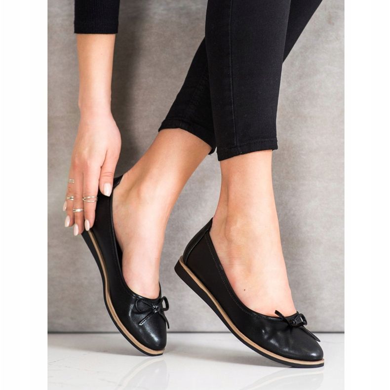 Svarta Sergio Leone ballerinor 2