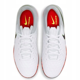 Nike React Tiempo Legend 8 Pro Ic AT6134 106 fotbollsskor vit vit 1