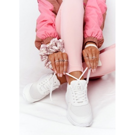 NEWS Wedge Sneakers Dam Vit Avery 2