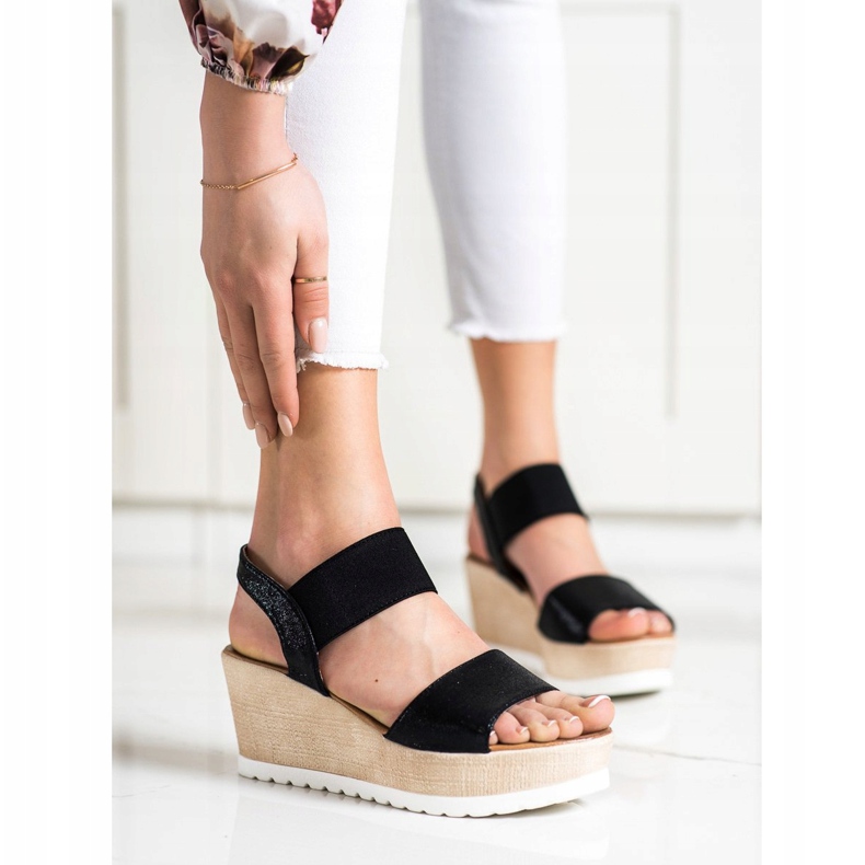 Seastar Glödande sandaler på kilen svart 1