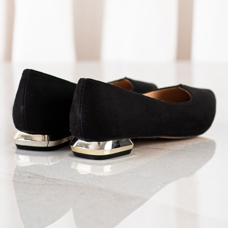 Filippo Pumpar med dekorativ häl svart 1