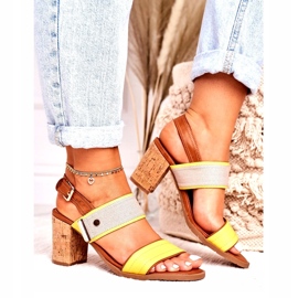 Jezzi Kvinnors sandaler på Cork Post Yellow 20SD35-1826 beige 2