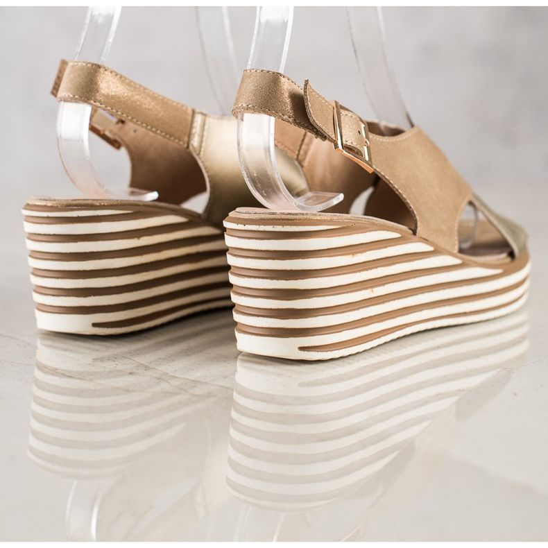 Gyllene sandaler på kilen Sergio Leone 1