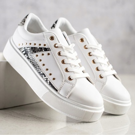 SHELOVET Vita sneakers på plattformen svart 1